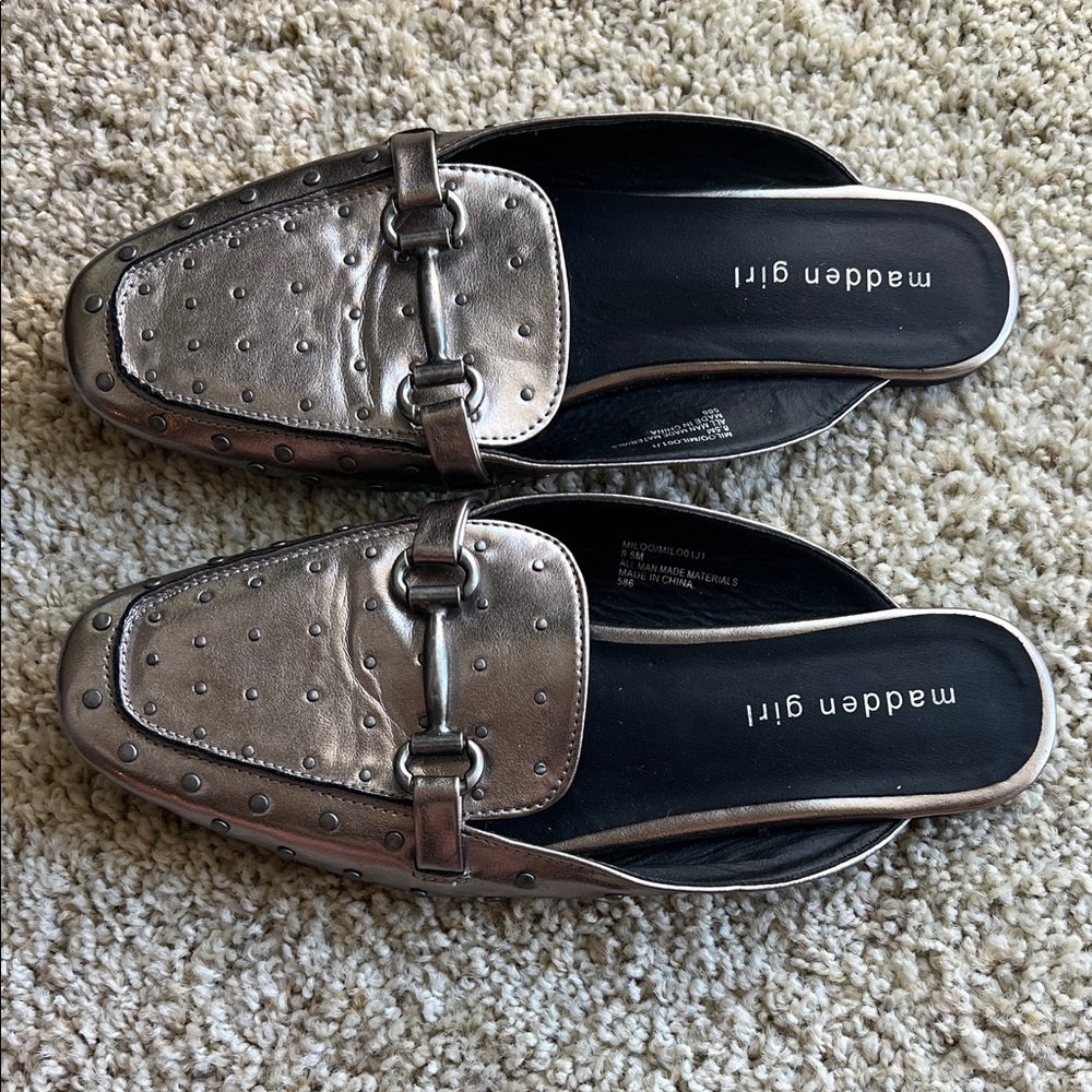 Steve Madden Girl Grey Silver Studded Mules